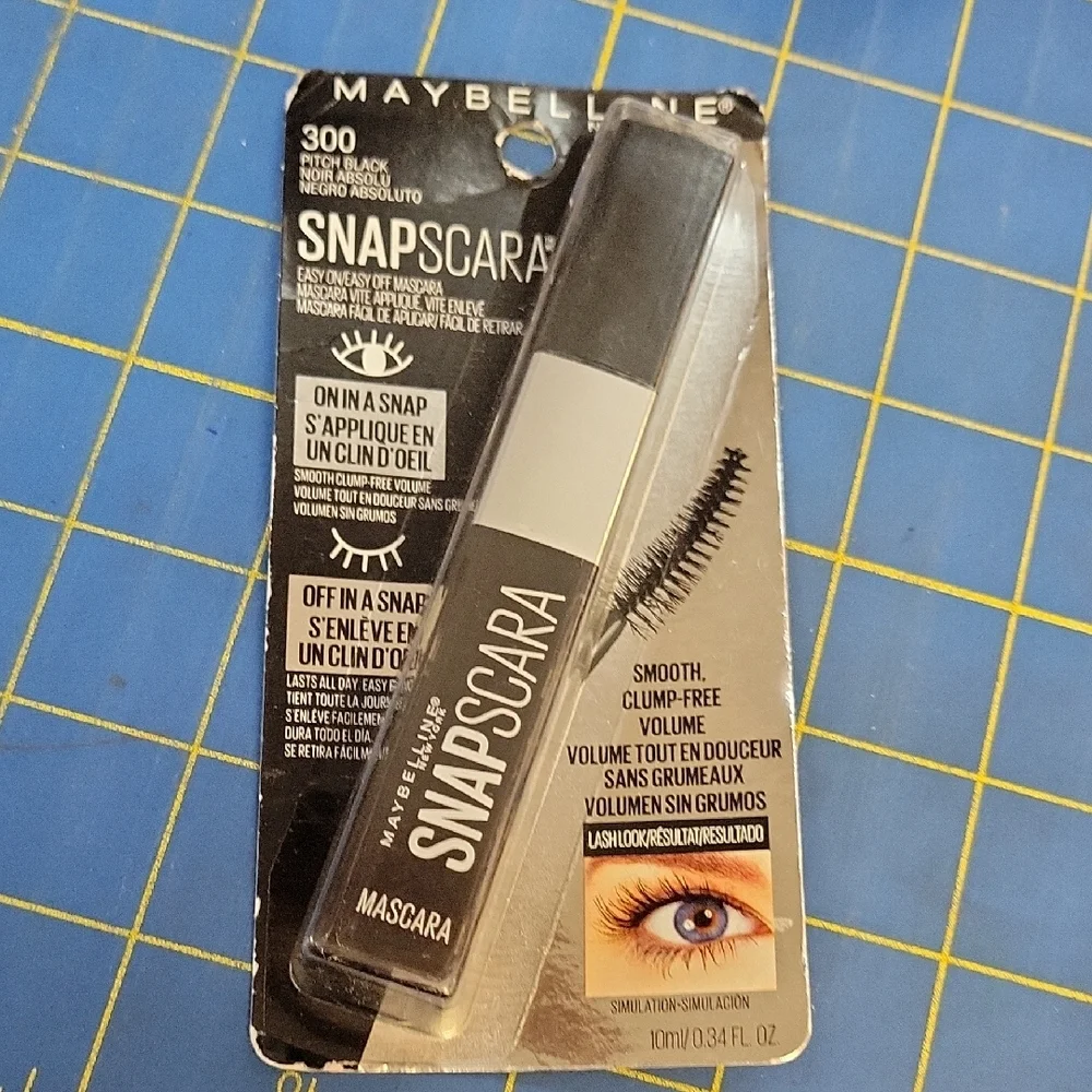 Maybelline Snapscara 300 Pitch Black Mascara 10ml New Sealed Package